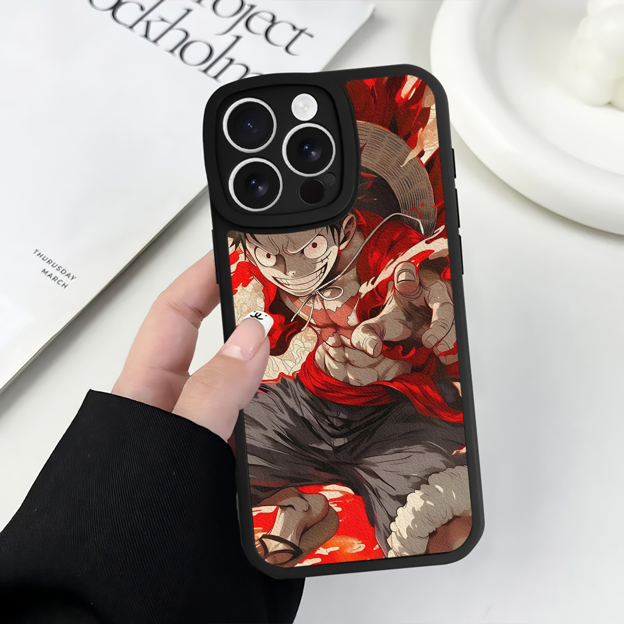 （画像用） ワンピース ONE PIECE 【iPhone 16シリーズ対応】シリコンスマホケース（レザー調） 材質：シリコン